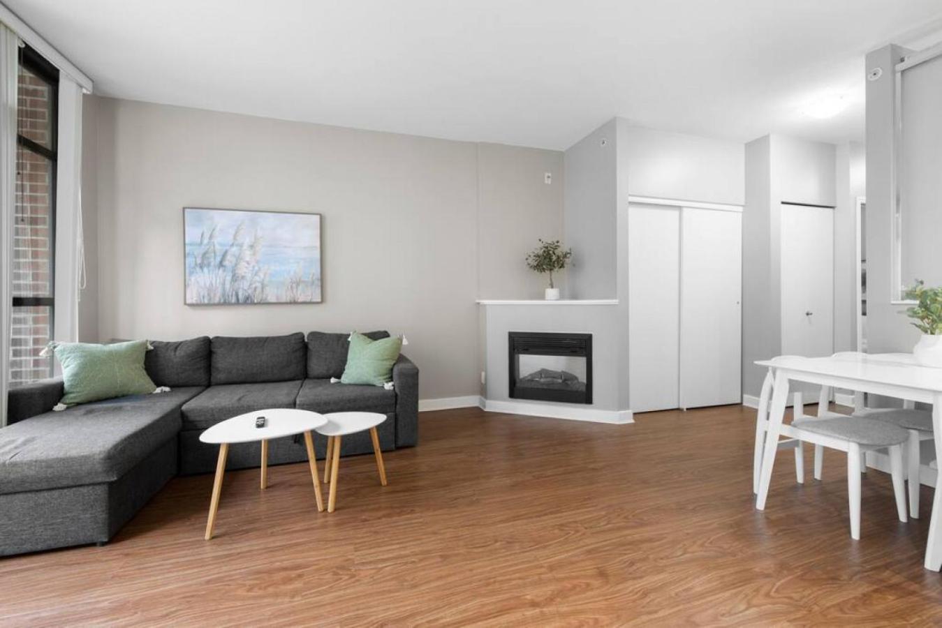 Top Floor Unit On Granville Strip Yaletown Area Vancouver Dış mekan fotoğraf