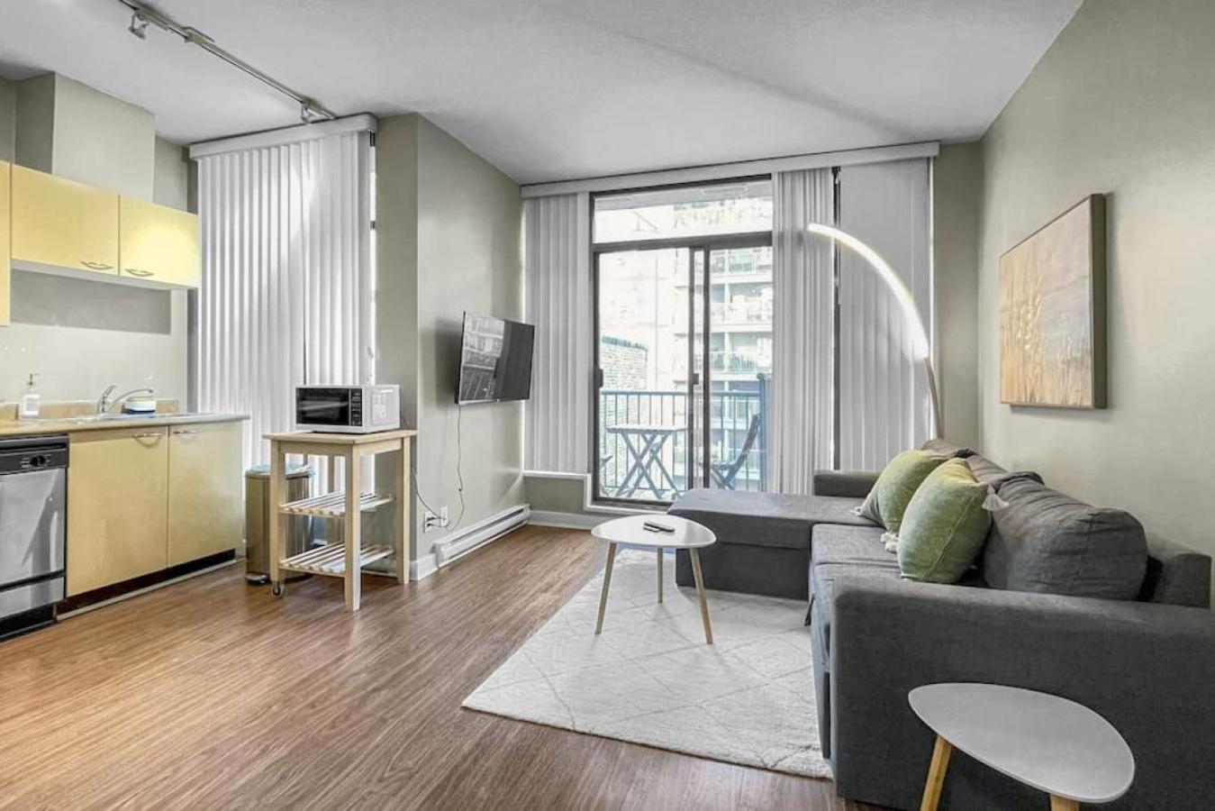 Top Floor Unit On Granville Strip Yaletown Area Vancouver Dış mekan fotoğraf